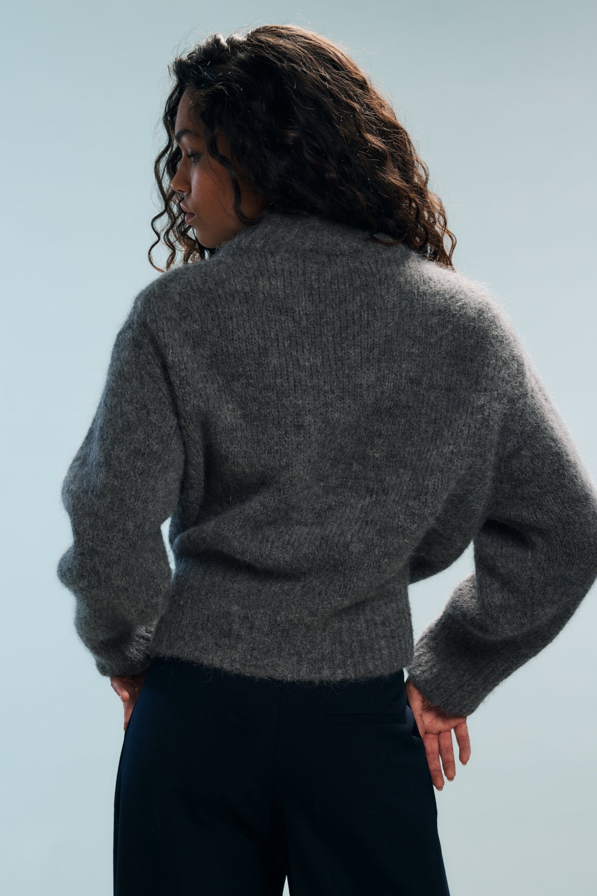 Pull gris foncé Marc