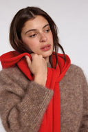 Capuche-écharpe rouge Jina