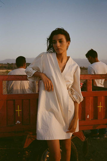 Robe cache-coeur Malika écrue